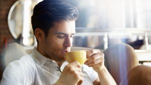 رابطه قهوه و استرس؛ راه های رفع استرس ناشی از آن