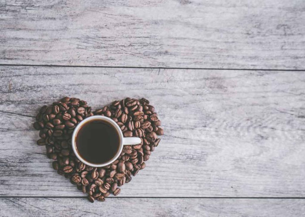 قهوه چه تاثیری بر روی تیروئید دارد؟