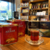 نمایندگی معتبر چای اکبر در مشهد (وکیل‌آباد)؛ طعم اصیل چای مجلسی سیلان